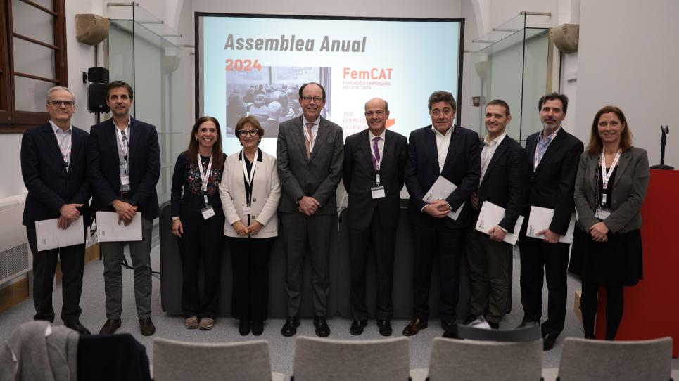 Membres del patronat i la nova presidència de FemCAT