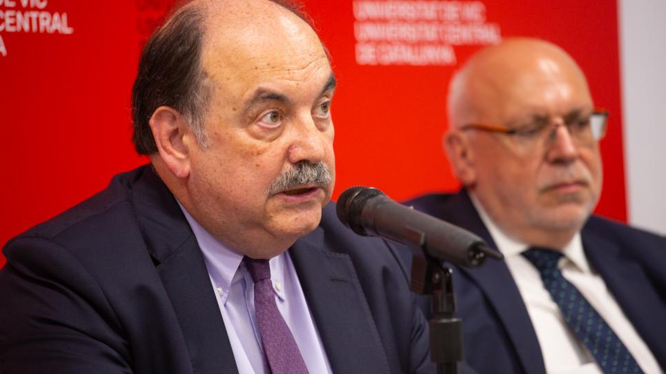 Josep Eladi Baños durant la roda de premsa posterior al patronat de la FUB
