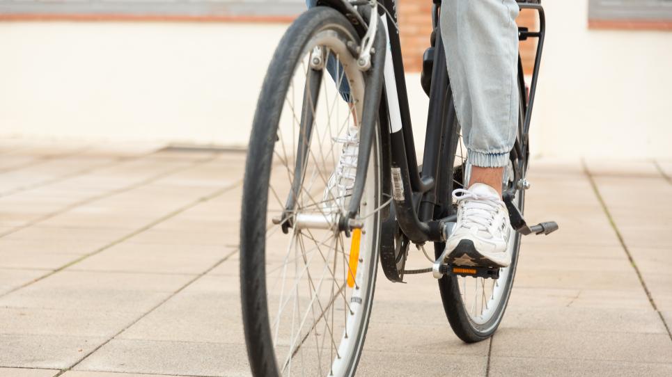Desplaçar-se en bicicleta fins al lloc de treball és una manera de millorar el nivell d'activitat física