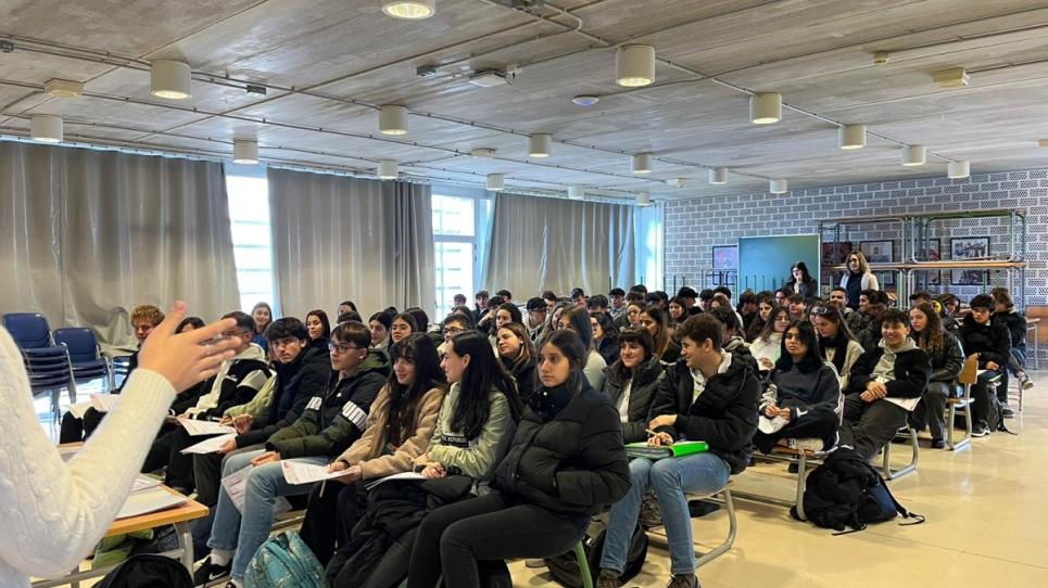 La UVic orienta a més de 6.300 estudiants en instituts de Catalunya i Balears