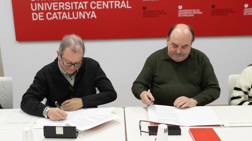 Miquel Torrents, president de FECAM, i Josep Eladi Baños, rector de la UVic-UCC
