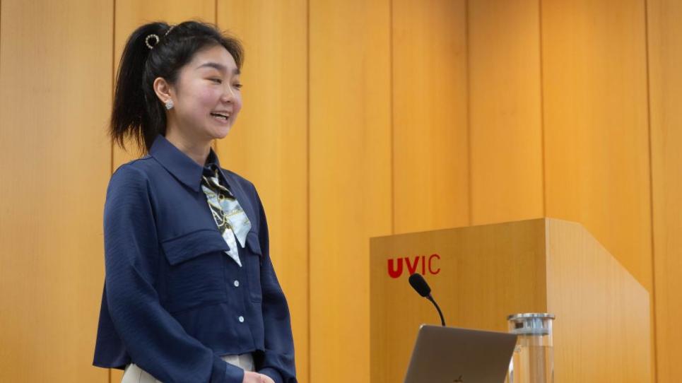 Nan Chen, nova doctora de la UVic-UCC 