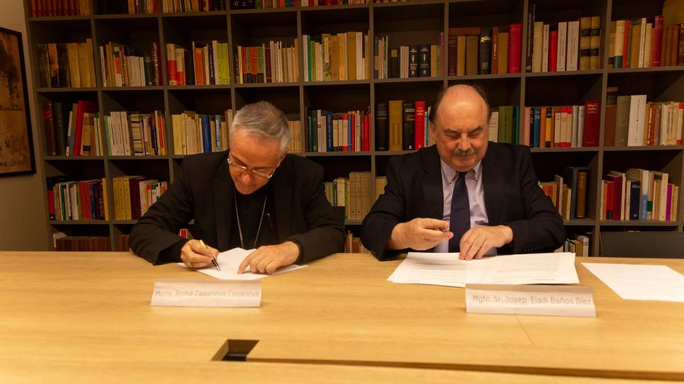 Signatura de conveni entre el Seminari de Vic i la UVic-UCC