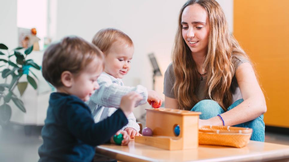 Cicle en Educació Infantil amb especialitat en pedagogia Montessori 