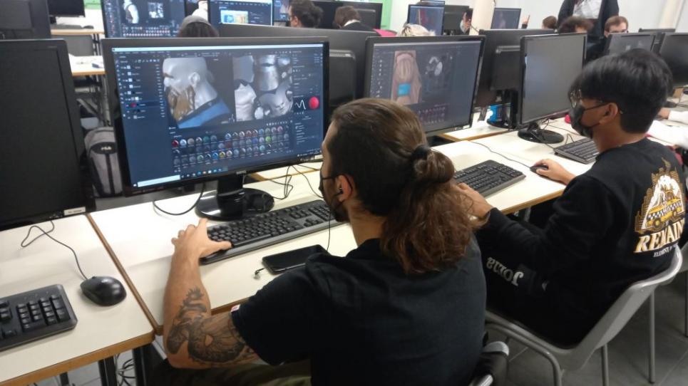 estudiants d’Animacions 3D, Jocs i Entorns Interactius estrenen nou maquinari