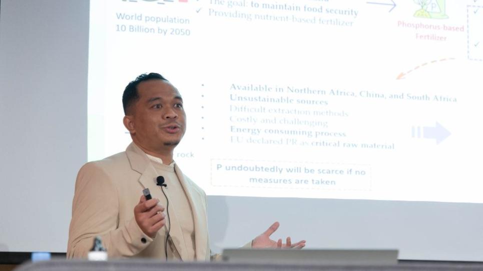 Ipan Hidayat, nou doctor de la UVic-UCC